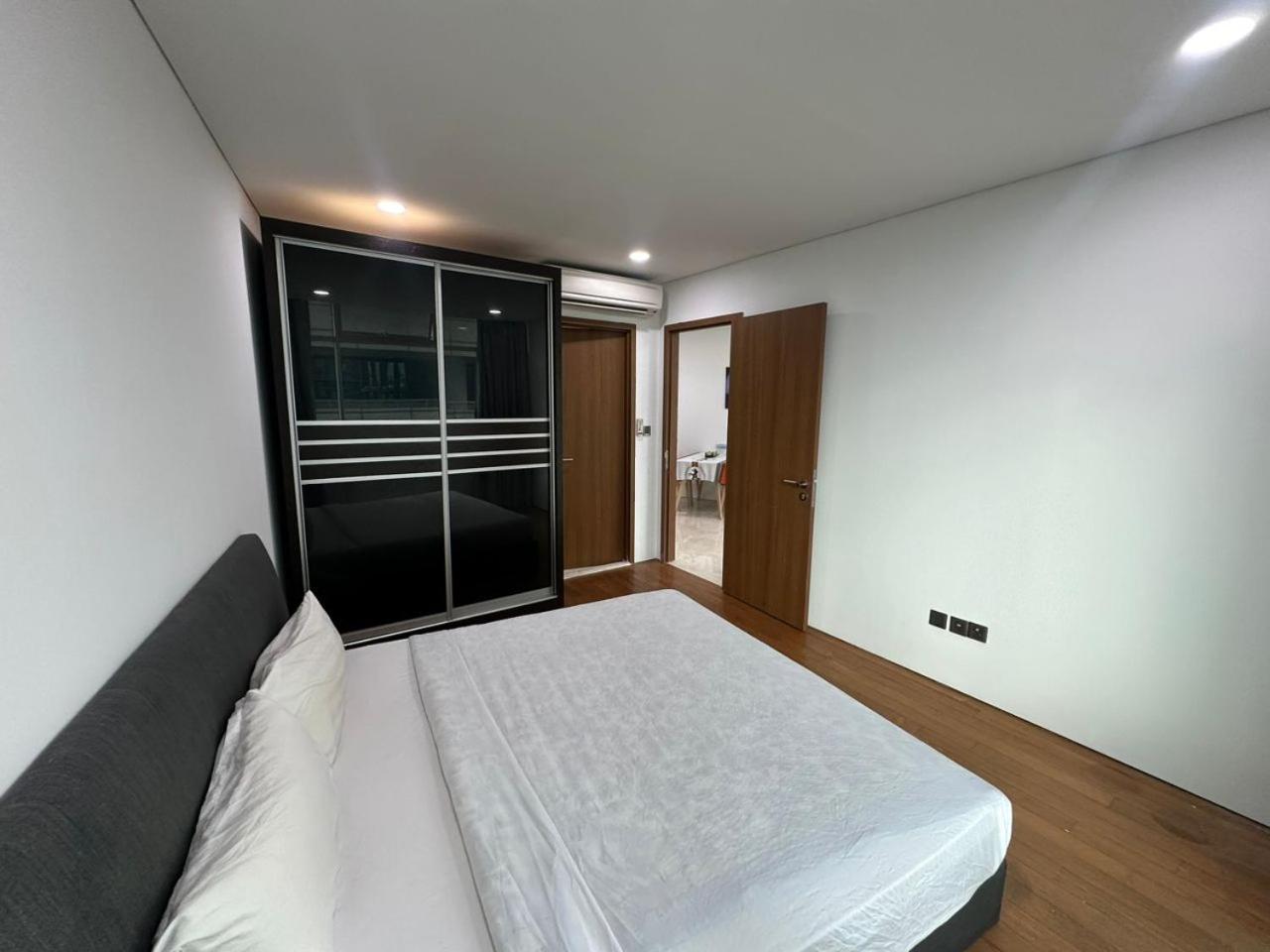Vortex Suites Klcc By Moonlight Kuala Lumpur